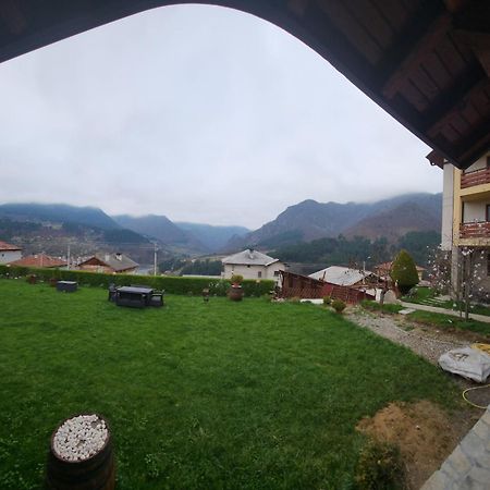 Kris Guest House Devin Exterior foto