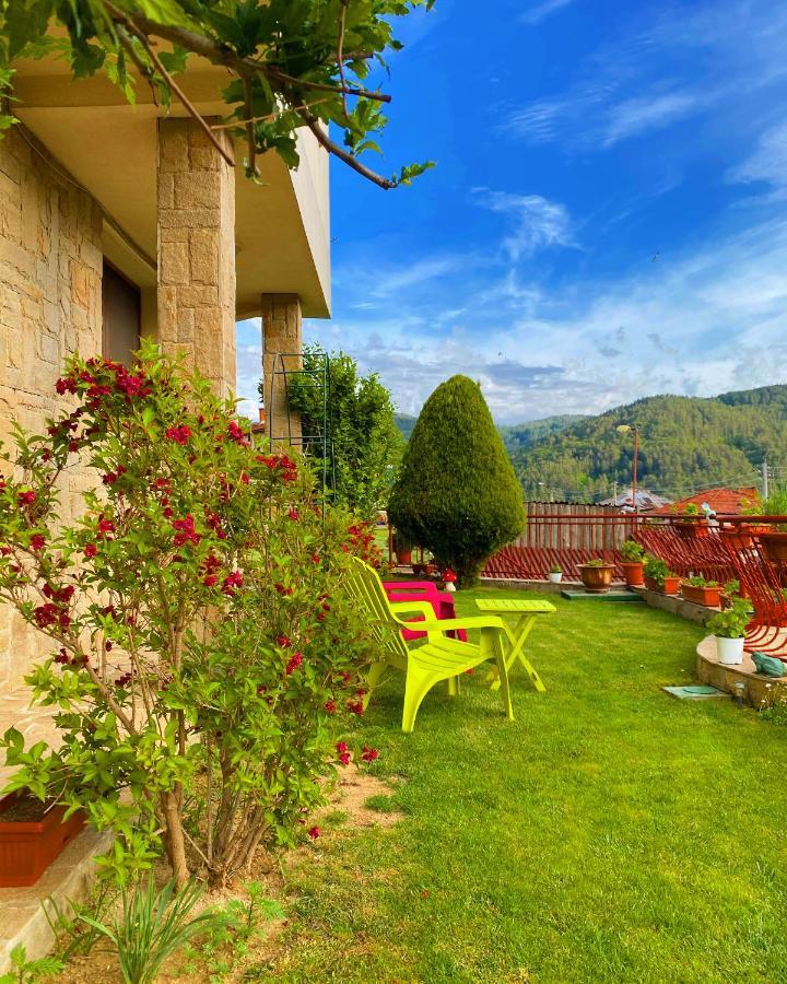 Kris Guest House Devin Exterior foto