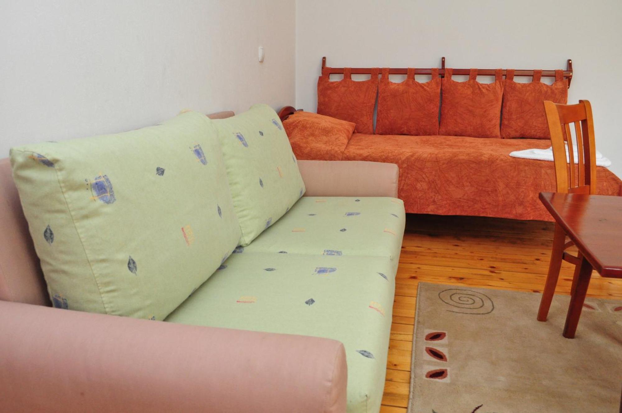 Kris Guest House Devin Habitación foto