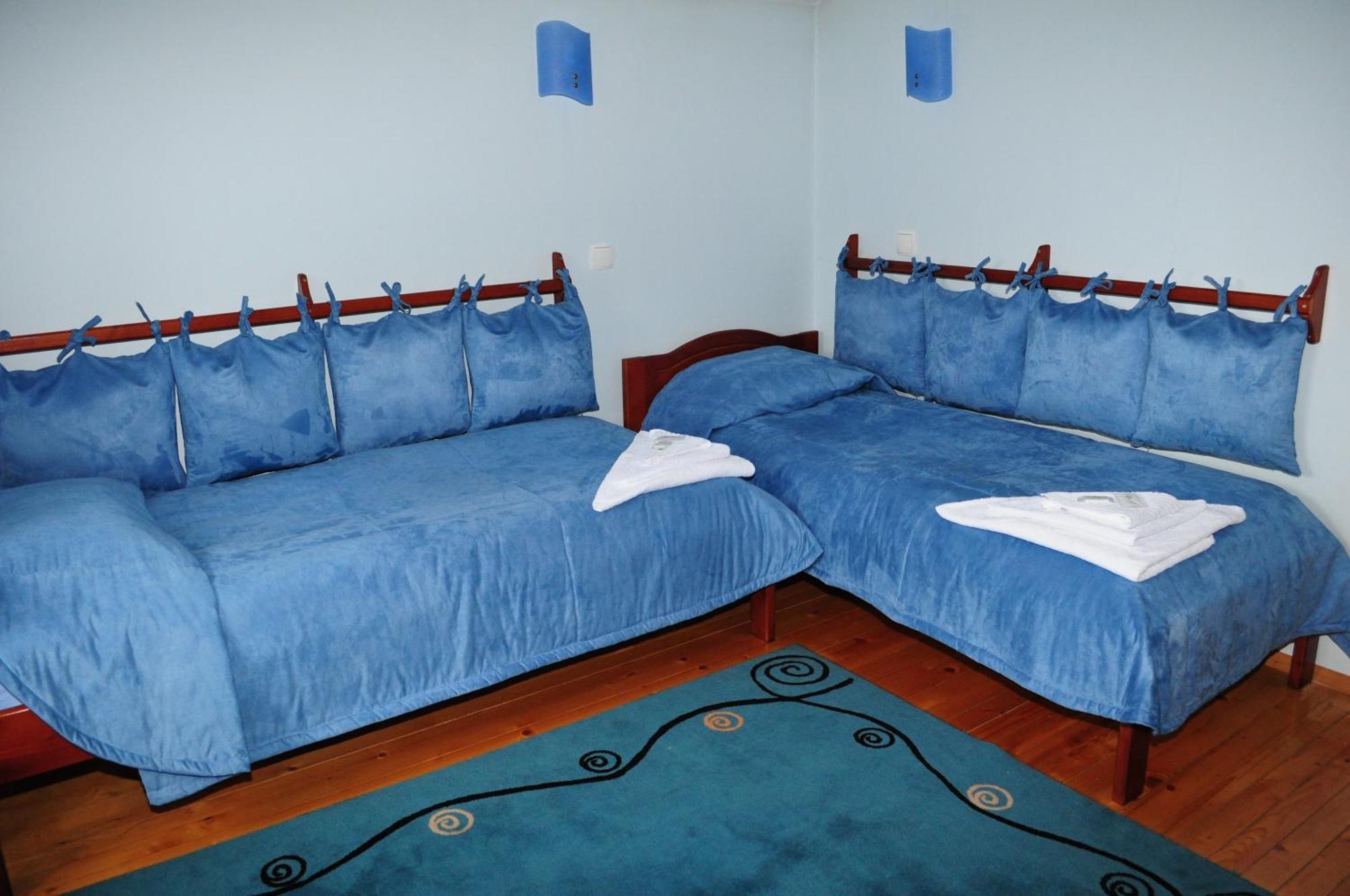 Kris Guest House Devin Habitación foto