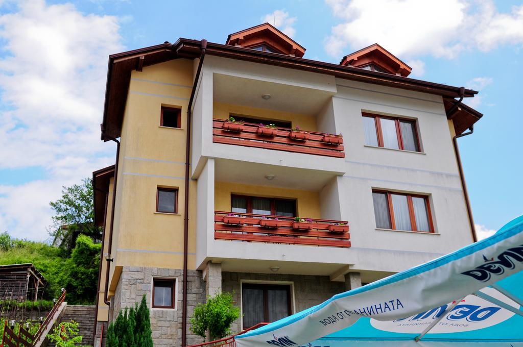 Kris Guest House Devin Exterior foto